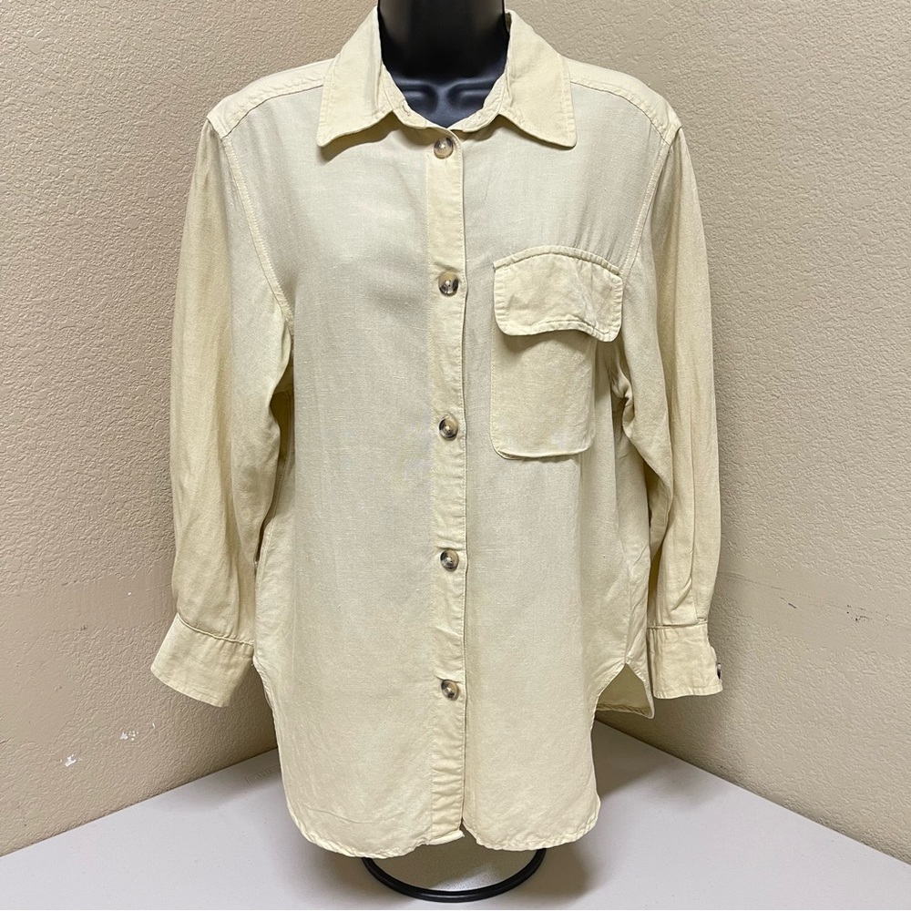 🛍️3/$15🛍️ H&M Linen Blend Button Front Blouse Ladies XS Yellow